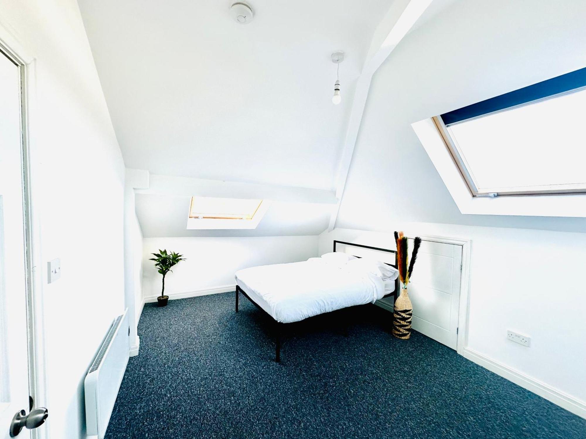Albert Inn Apartments Манчестър Екстериор снимка