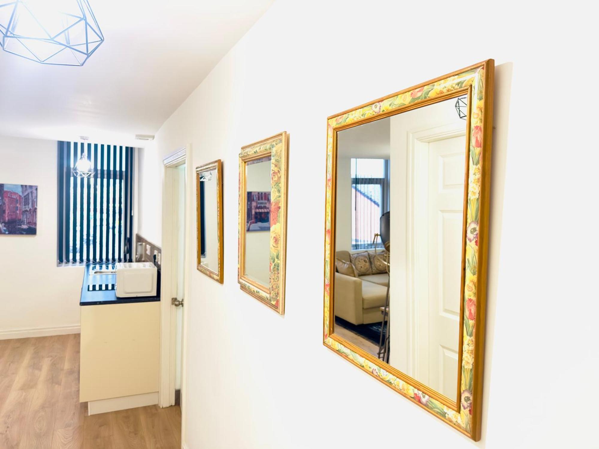 Albert Inn Apartments Манчестър Екстериор снимка
