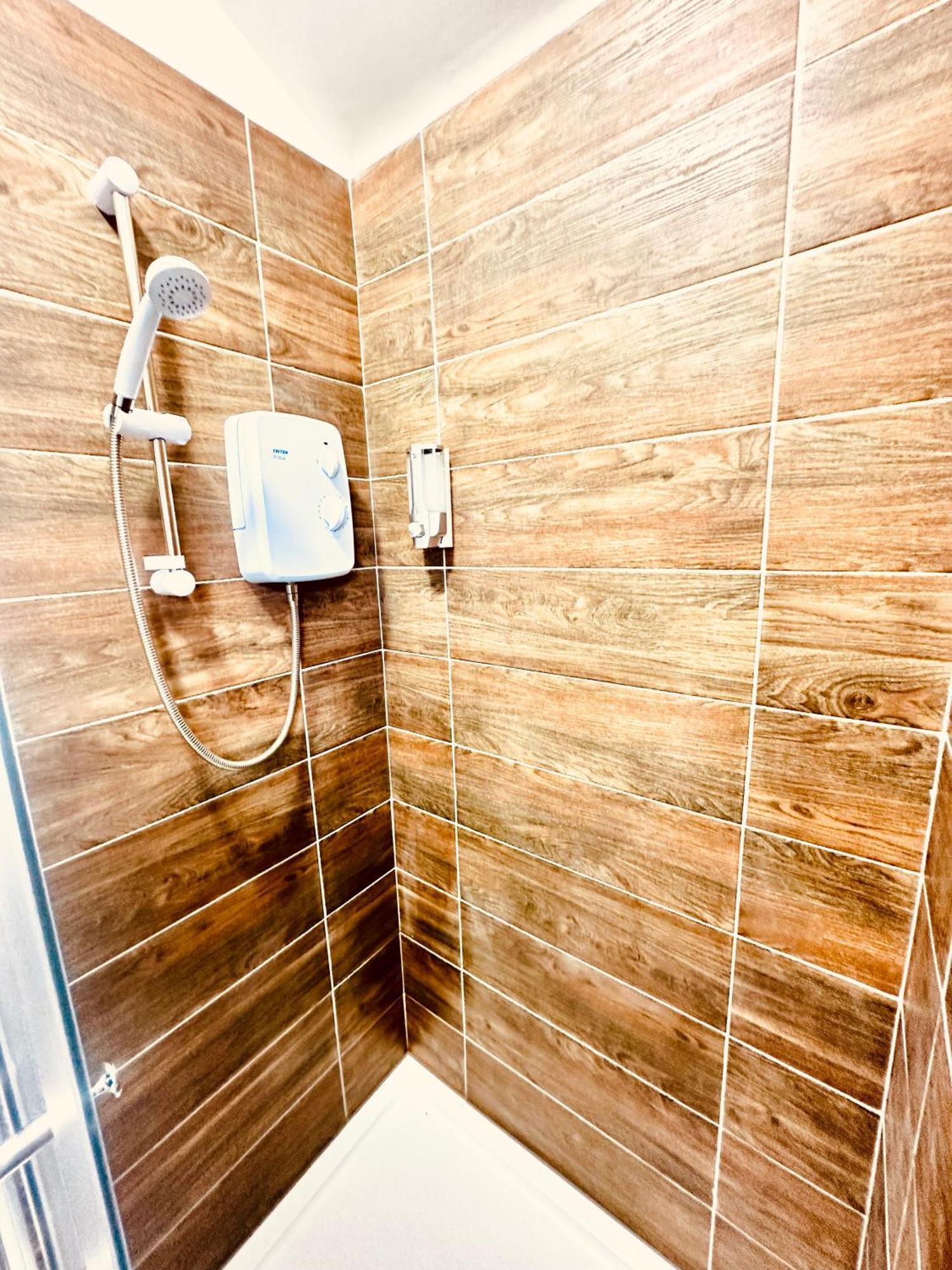 Albert Inn Apartments Манчестър Екстериор снимка